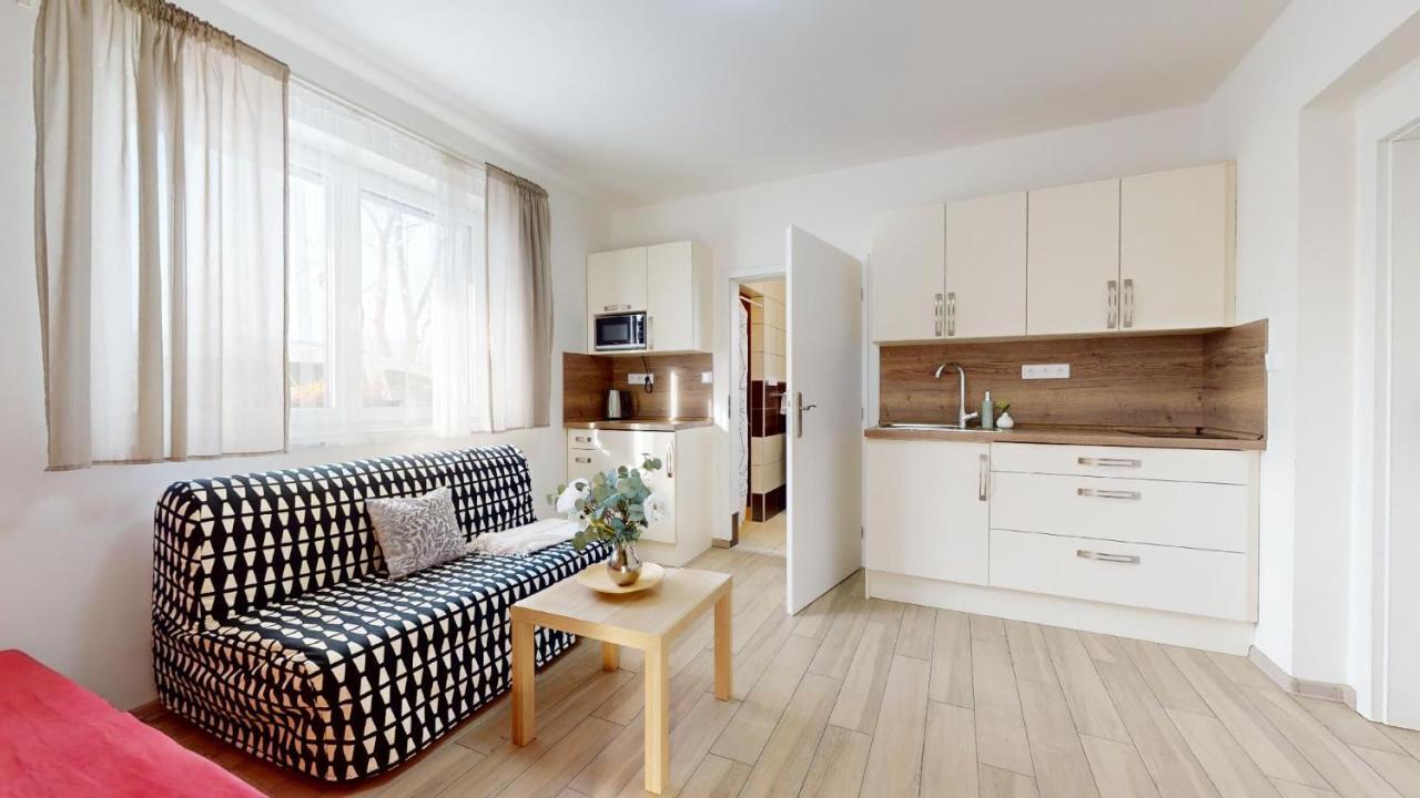 Apartmán Esser Milovice (Central Bohemian) Exterior foto